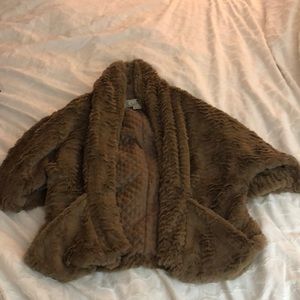 Brown faux fur 3/4 sleeve jacket